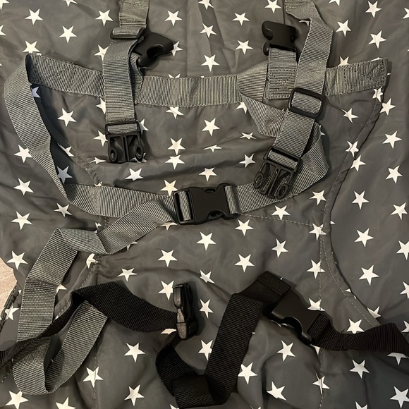 Portable Seat Safety Harness with Travel Bag - Picture 6 of 10